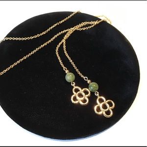 Long pendant chain tie